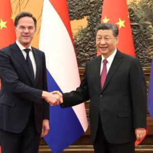 Vi mạch điện tử và Ukraina : Tâm điểm căng thẳng giữa Trung Quốc và Hà Lan